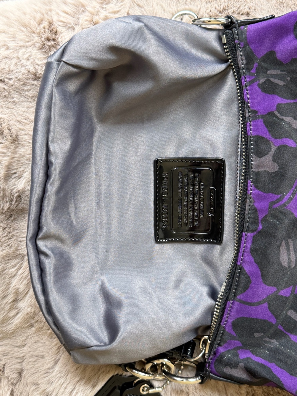 NWOT Coach Poppy Daisy Ocelot Purple Demi hobo bag with original crossbody strap - Picture 9 of 15